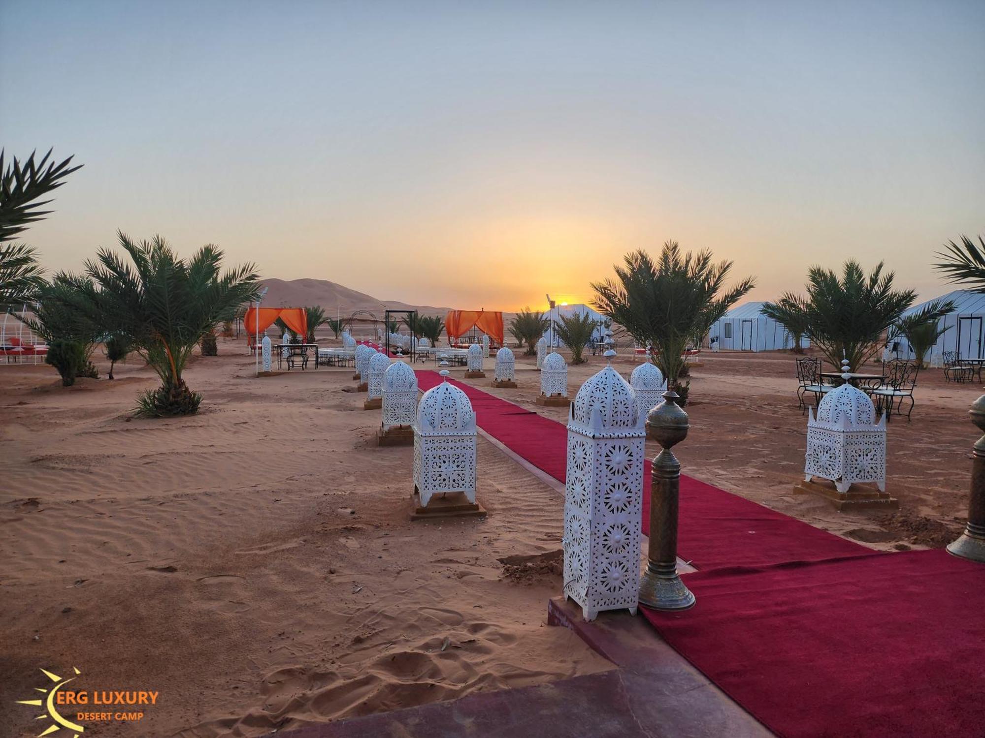 Отель Dounia Luxury Camp Мерзуга Экстерьер фото