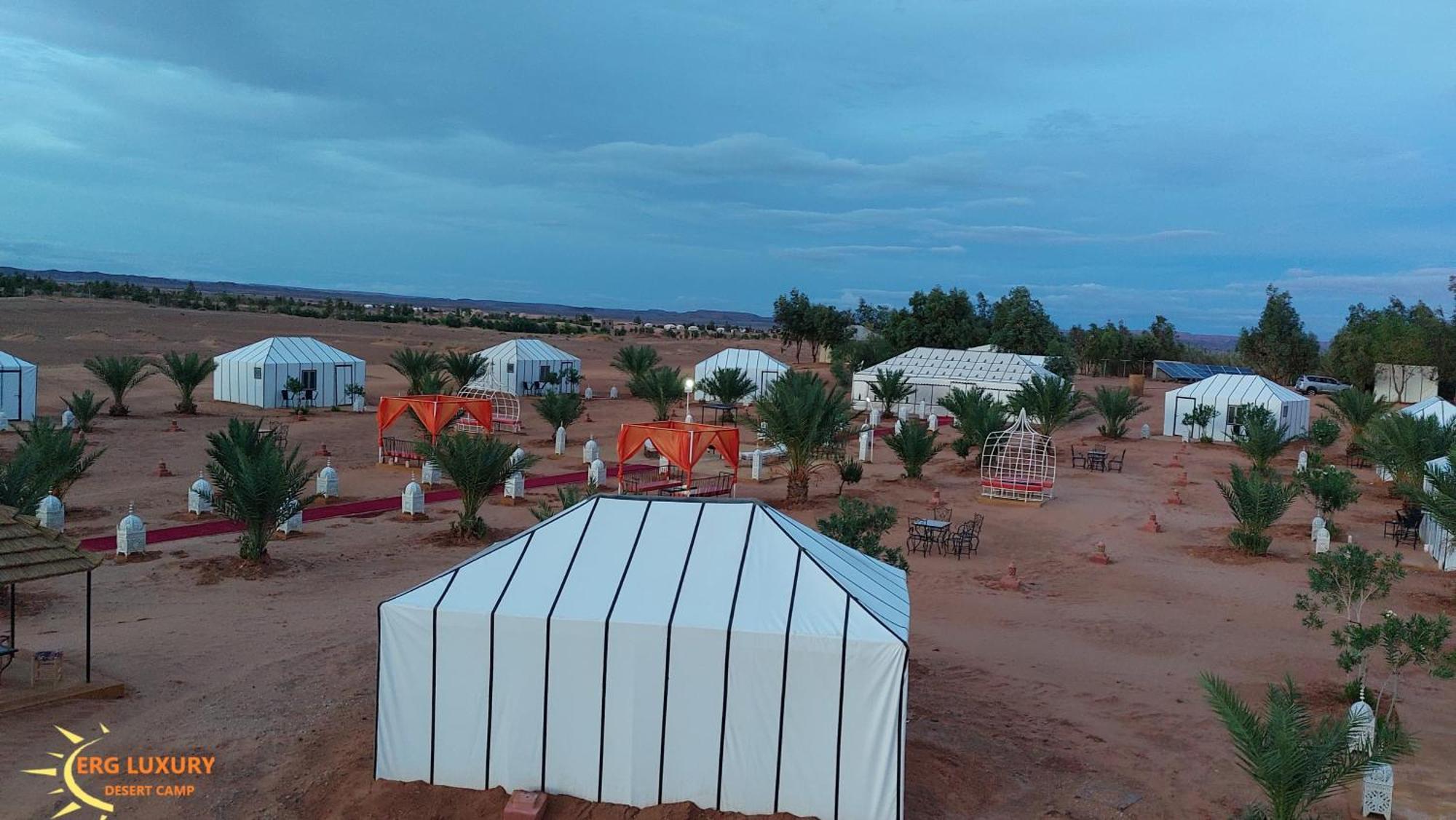 Отель Dounia Luxury Camp Мерзуга Экстерьер фото